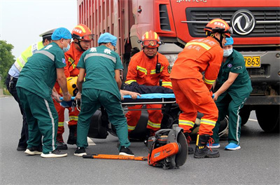 东至沛县道路救援